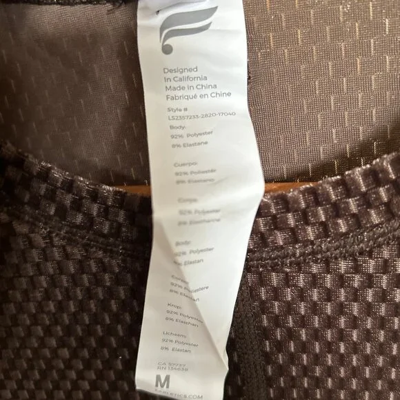 NWT Fabletics Velour Seamed Long-Sleeve Fitted Top in Cacao Color Womens Size M - Picture 6 of 11